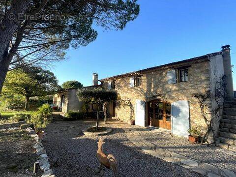 Maison à FAYENCE