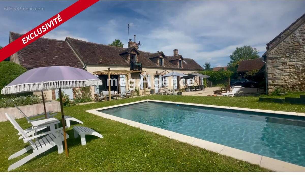 Maison à PONT-SUR-YONNE