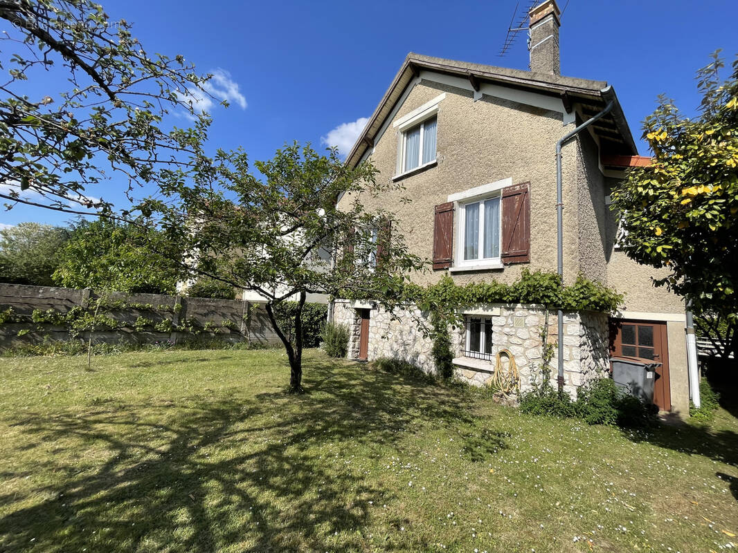 Maison à LA ROCHETTE