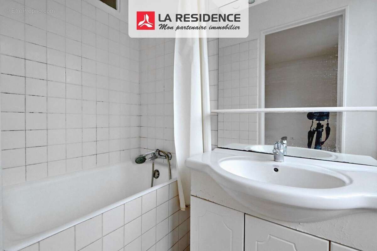 Appartement à BEAUCHAMP