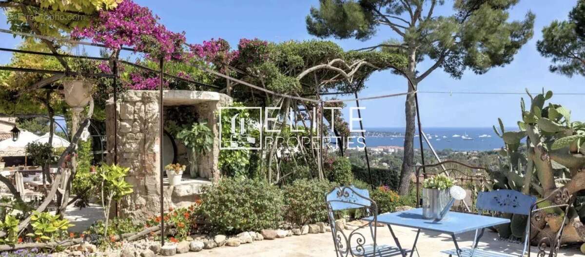 Maison à ANTIBES