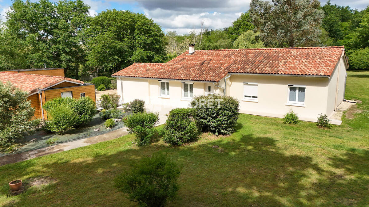 Maison à NERAC
