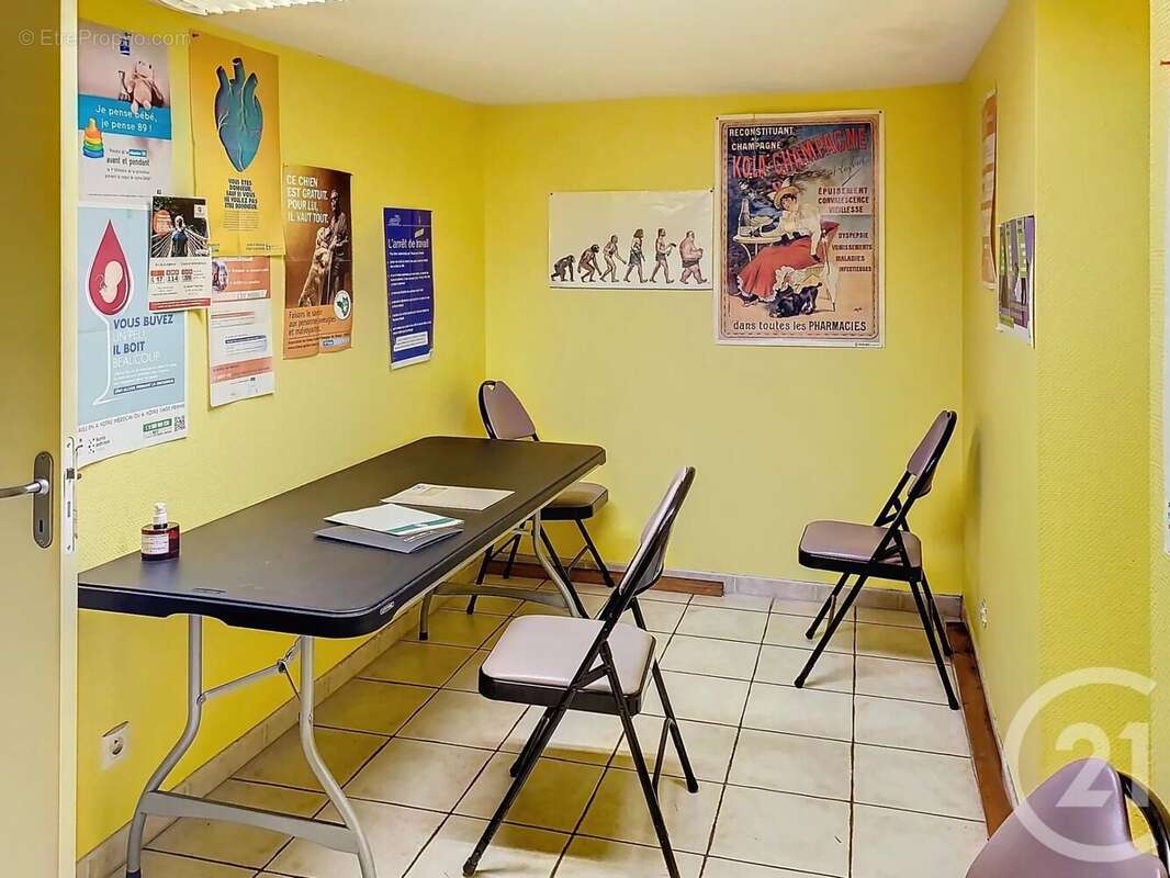 Maison à LA CHAPELLE-DE-BRAIN