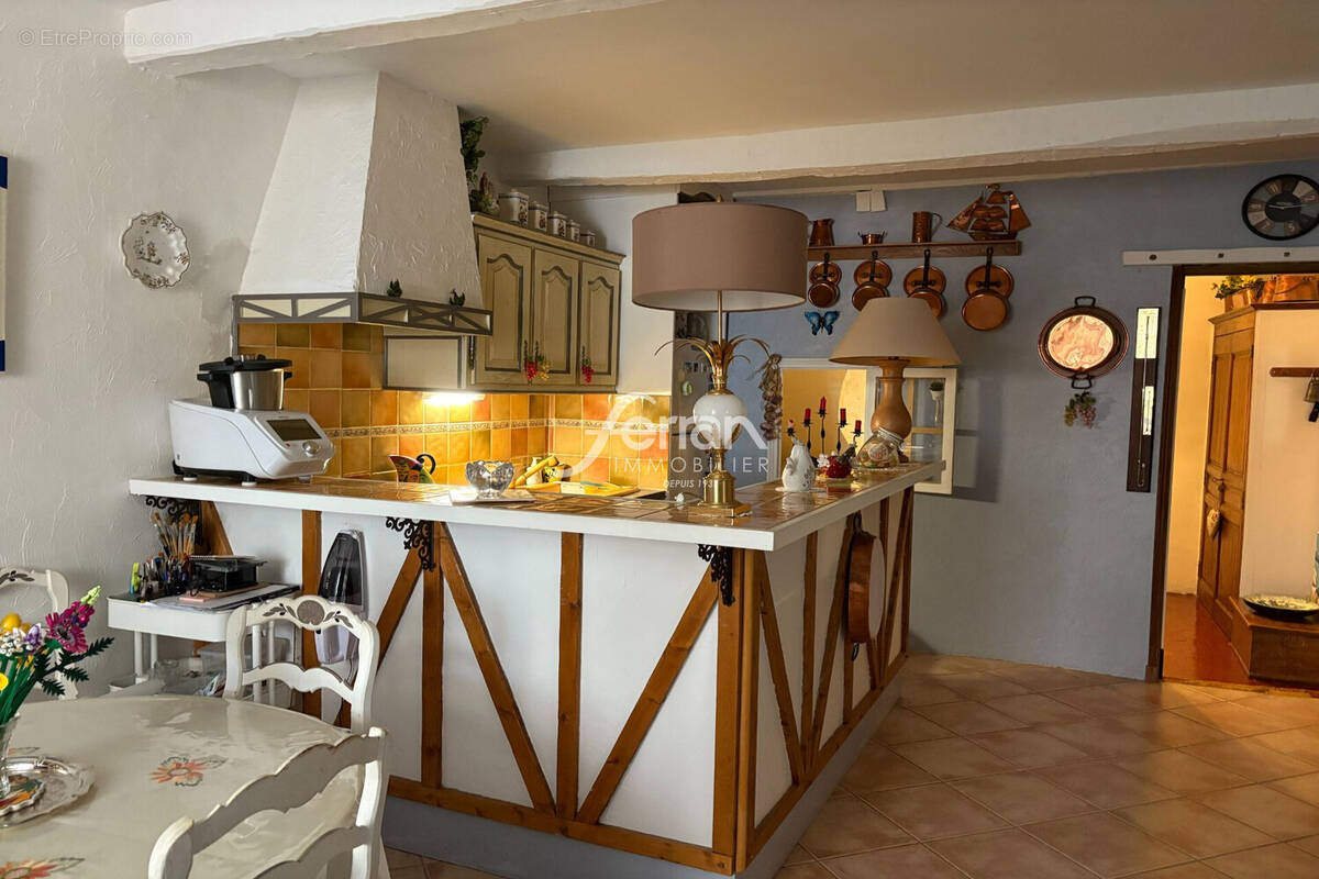 Maison à CLAVIERS