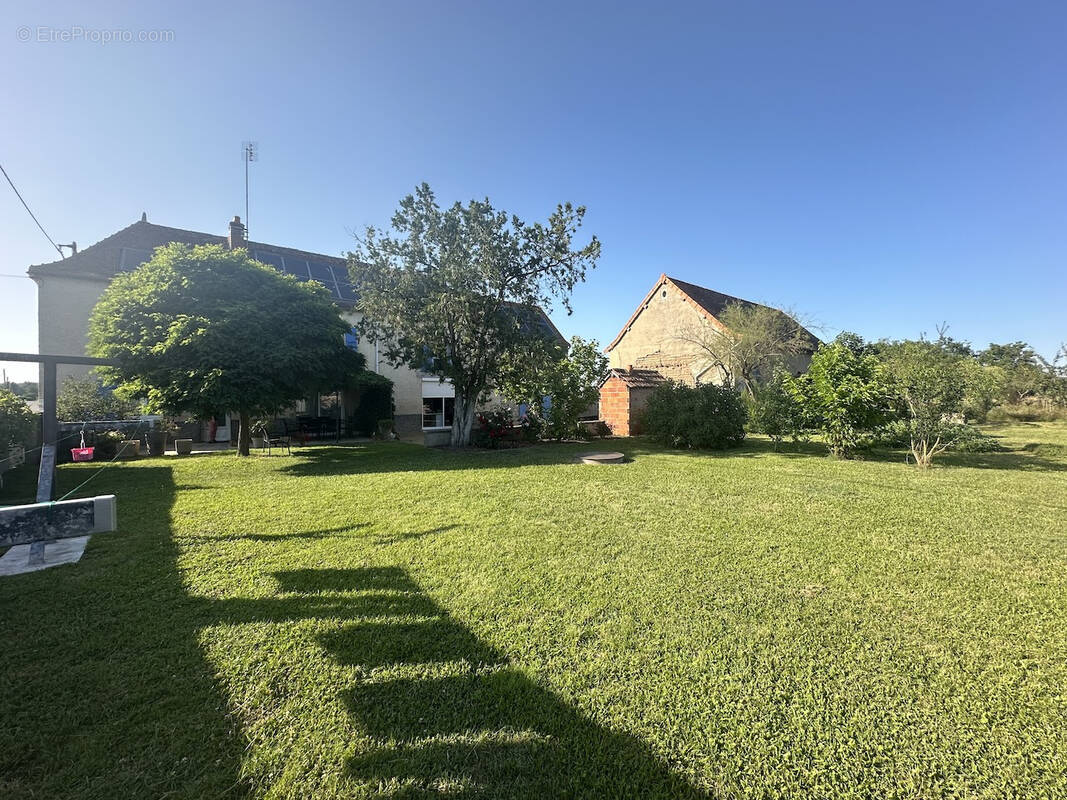 Maison à ARTAIX