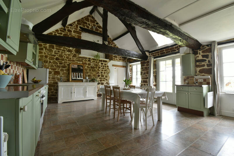 Maison à DOMFRONT