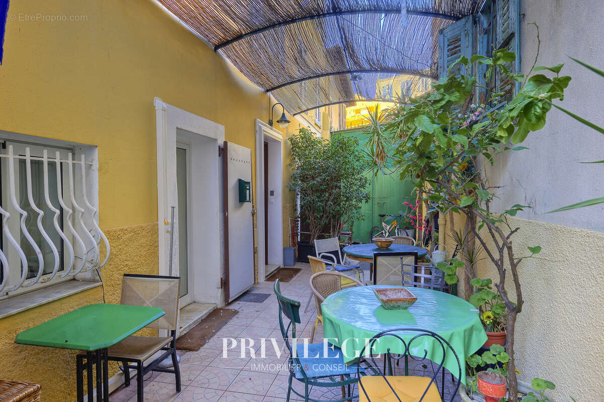 Appartement à NICE