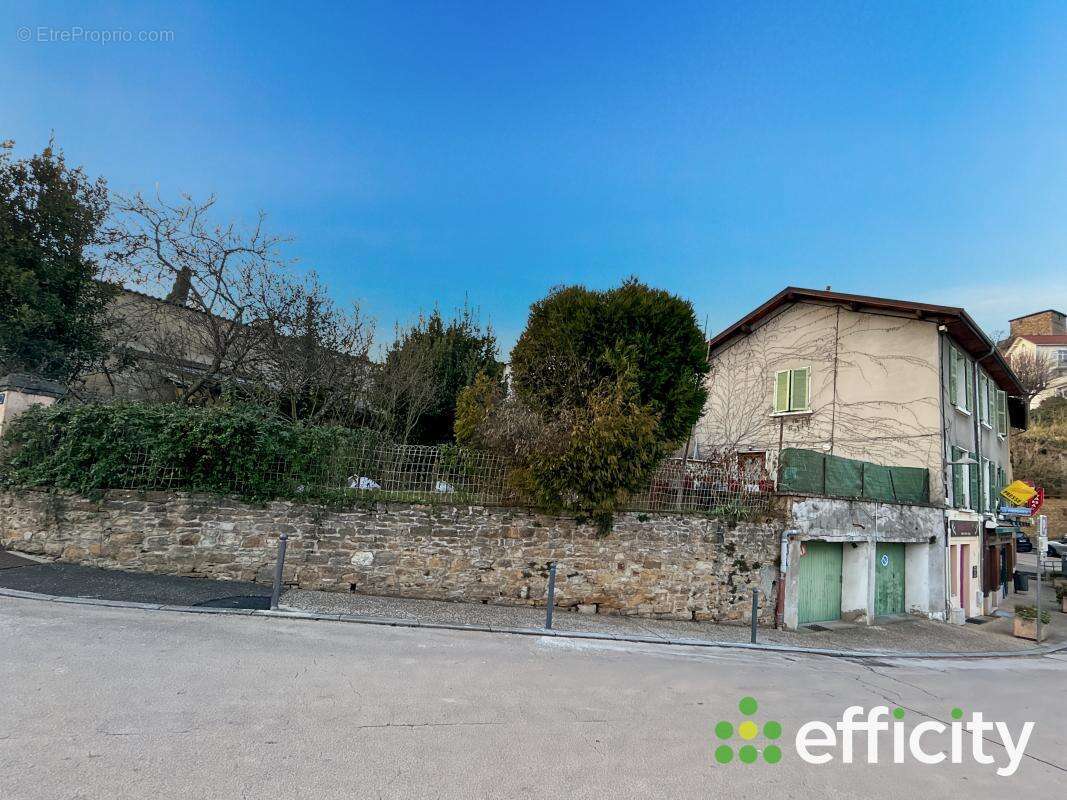 Appartement à ALBIGNY-SUR-SAONE