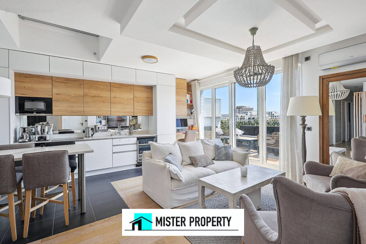 Appartement à SURESNES