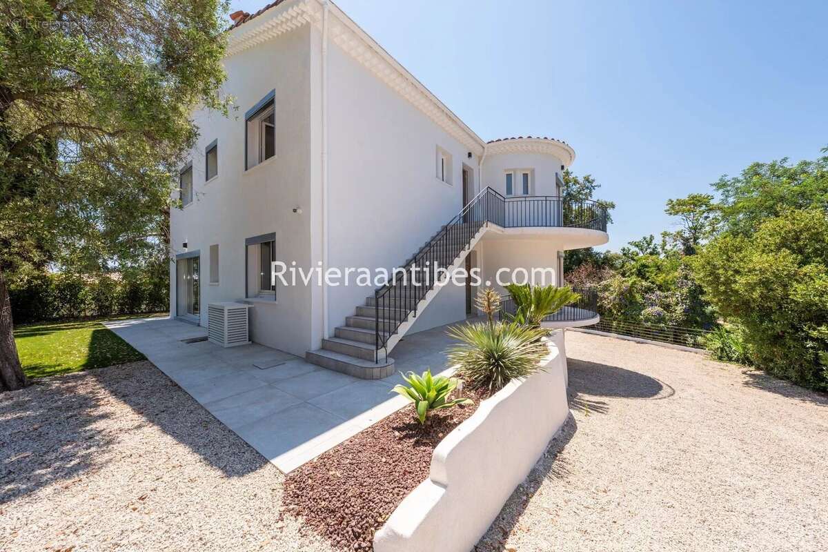 Maison à ANTIBES