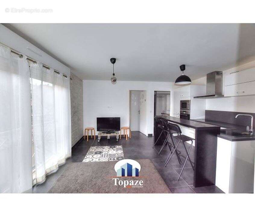 Appartement à PUGET-SUR-ARGENS