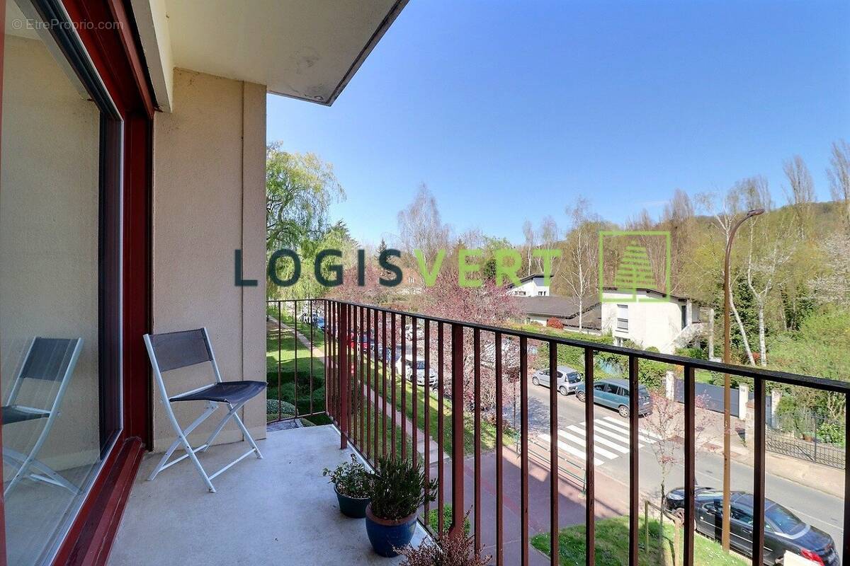 Appartement à GIF-SUR-YVETTE