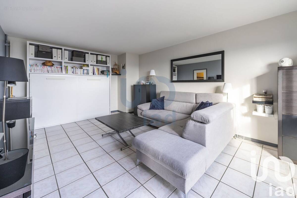 Photo 1 - Appartement à CHEVILLY-LARUE