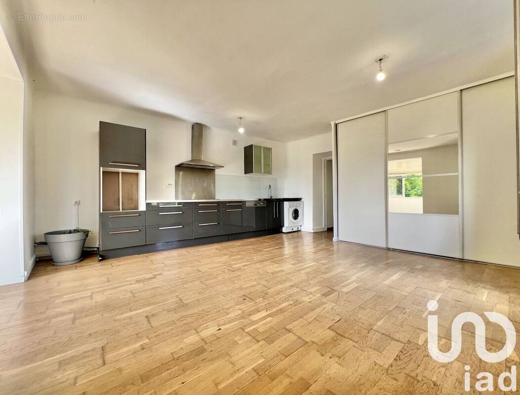 Photo 1 - Appartement à AUBAGNE