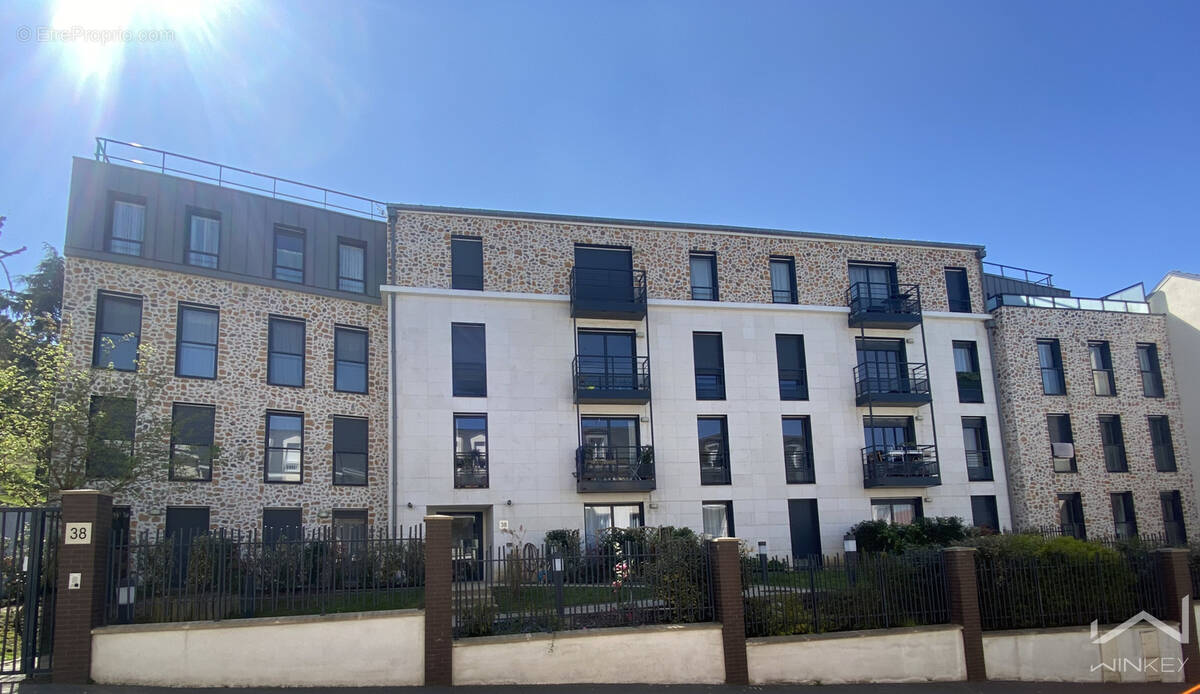 Appartement à SAINT-CYR-L&#039;ECOLE