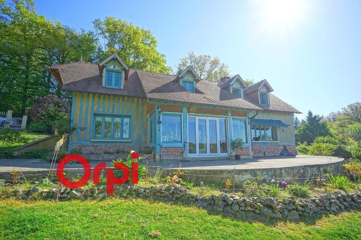 Maison à BERNAY