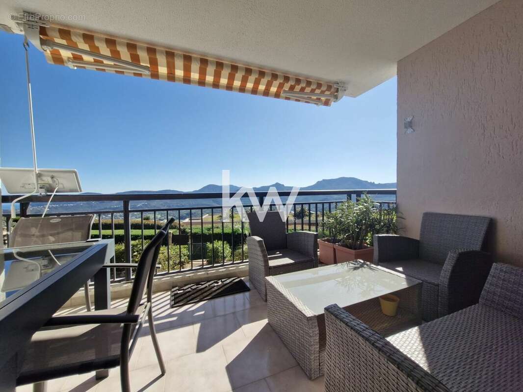 Appartement à MANDELIEU-LA-NAPOULE