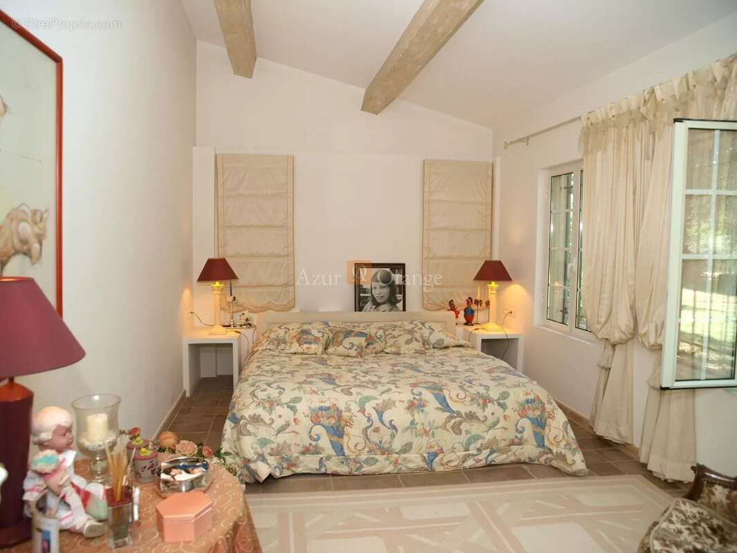Maison à LE CANNET-DES-MAURES