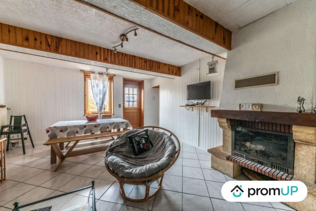 Maison à CORANCY