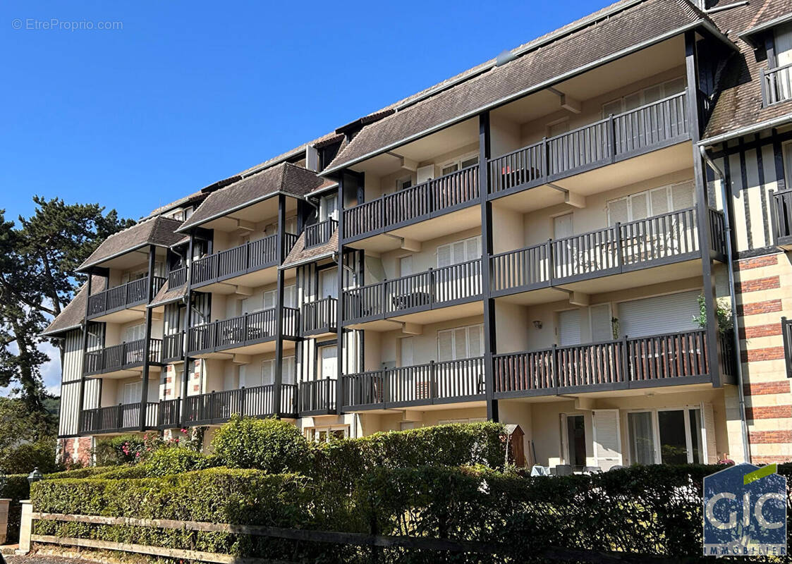 Appartement à BENERVILLE-SUR-MER
