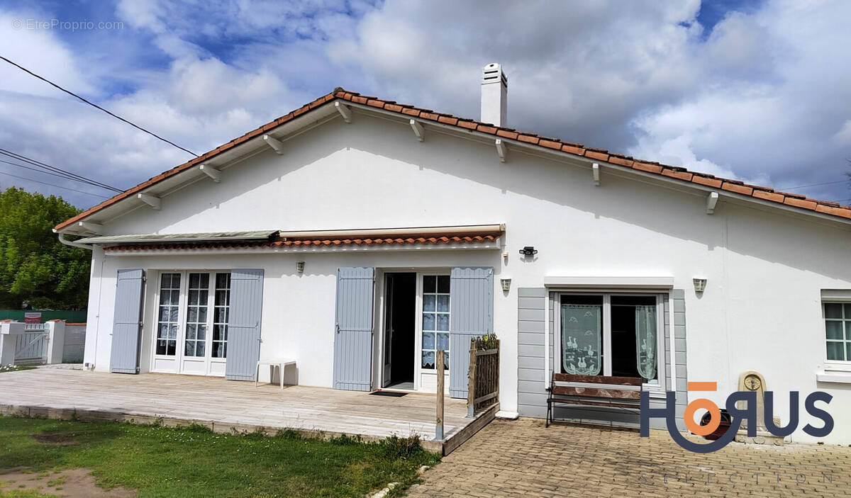 Maison à SAUJON