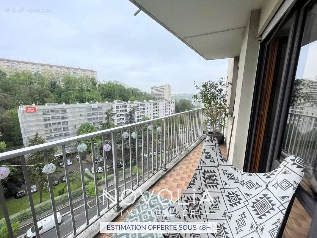 Appartement à LYON-9E