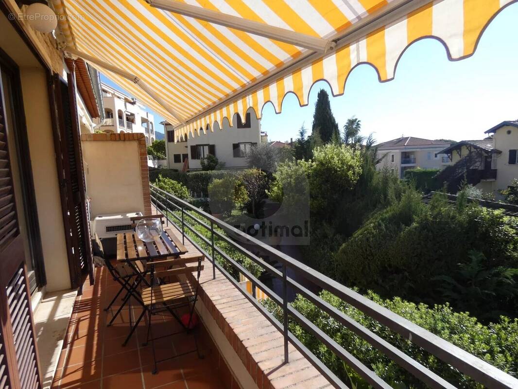 Appartement à ROQUEBRUNE-CAP-MARTIN