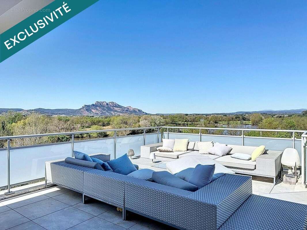 Photo 2 - Appartement à PUGET-SUR-ARGENS