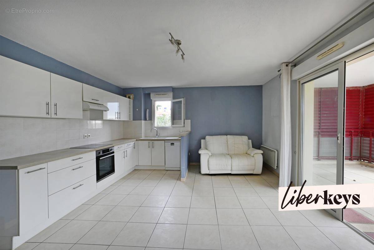 Appartement à ARAMON
