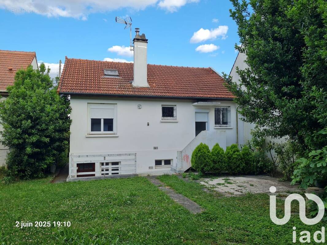 Photo 1 - Maison à MORANGIS