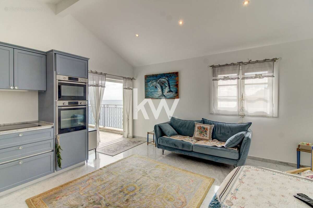 Appartement à EZE