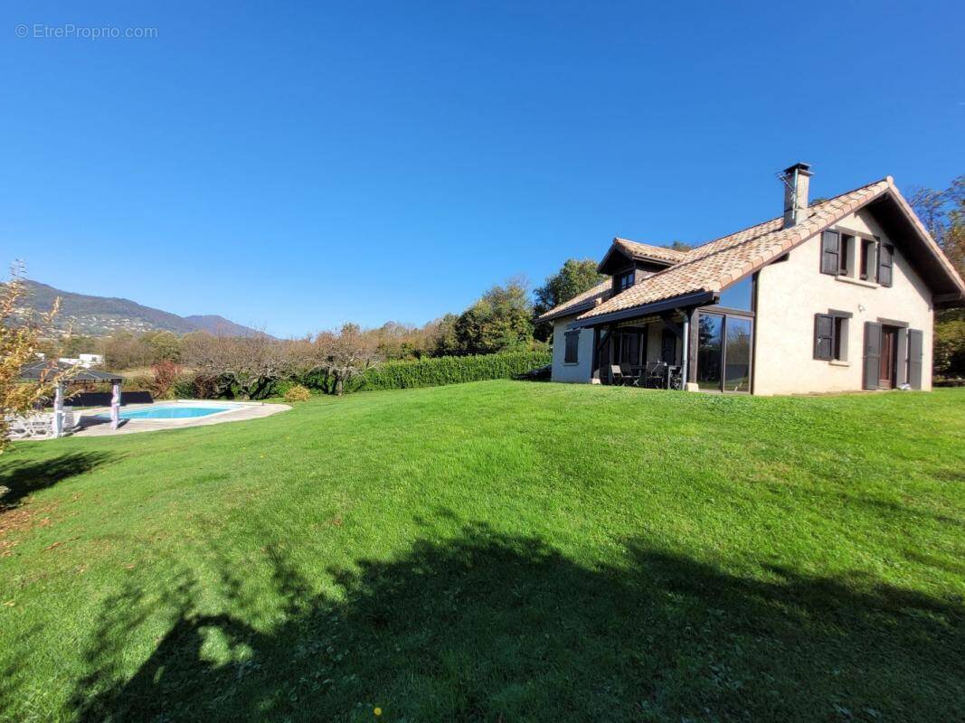 Maison à COUBLEVIE