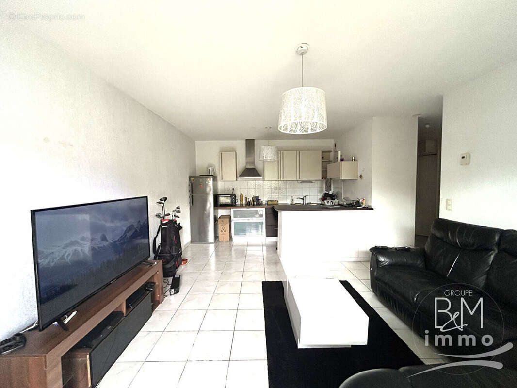 Appartement à TOSSE