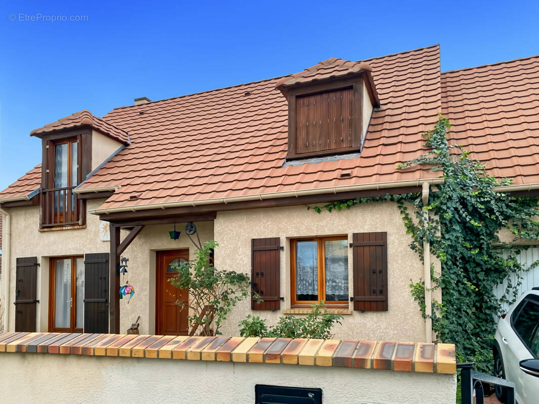 Maison à RIS-ORANGIS