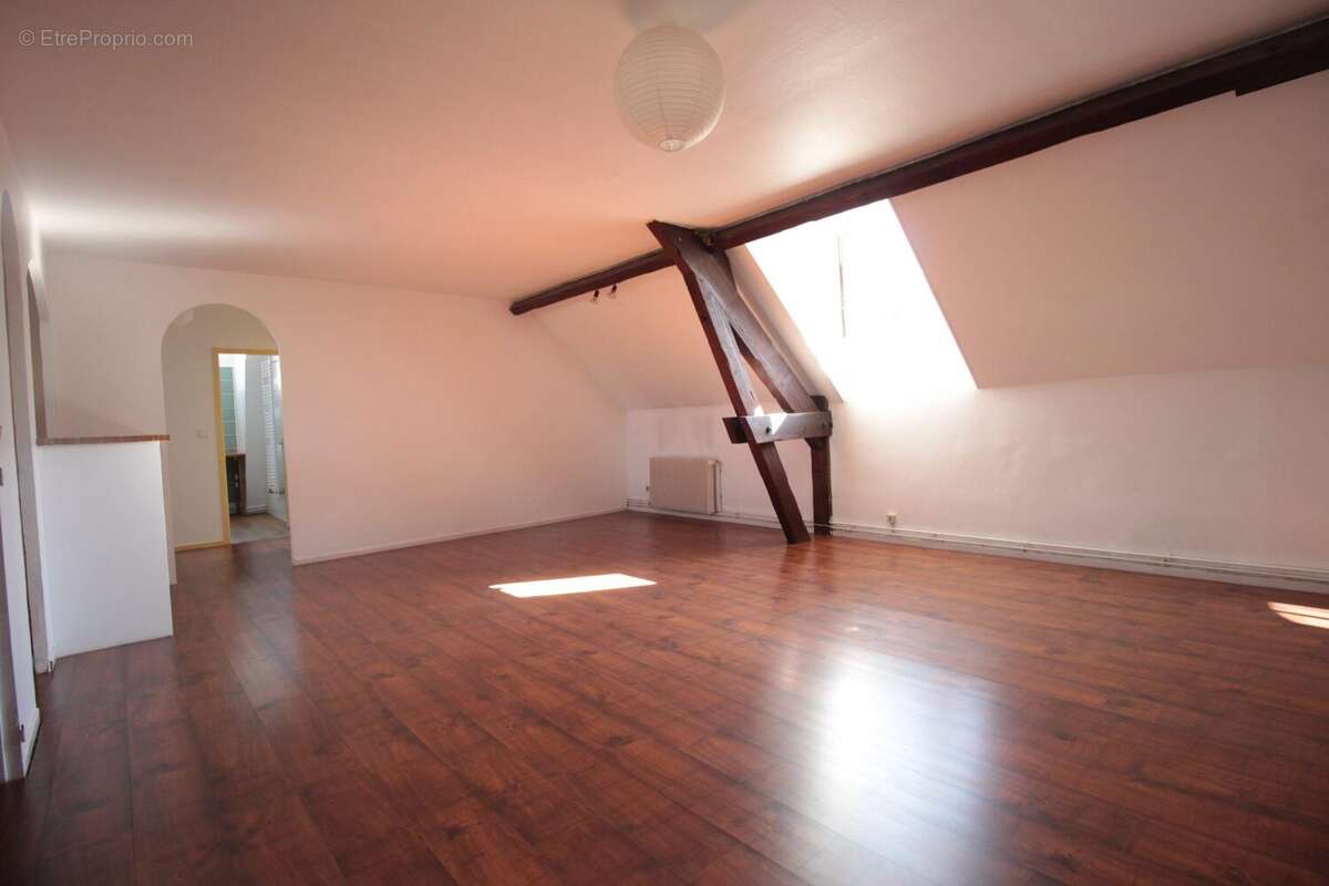 Appartement à COMPIEGNE