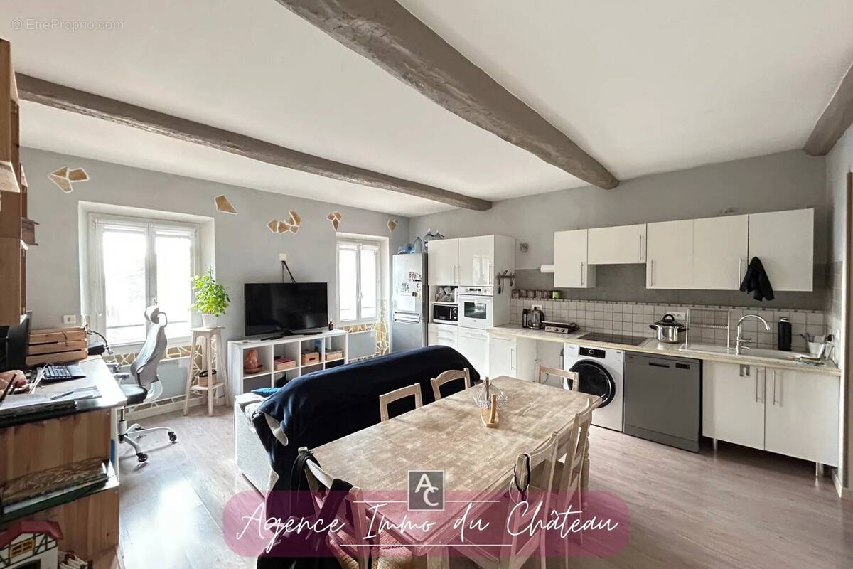Appartement à PUGET-VILLE