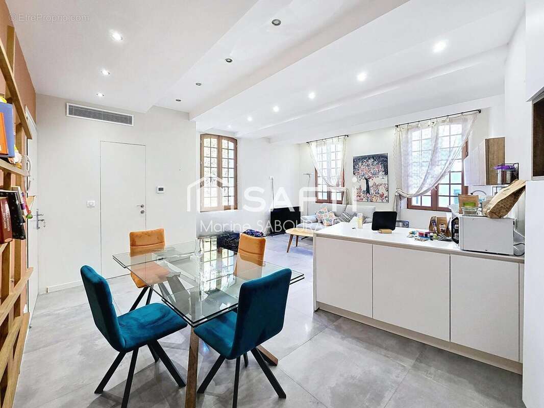 Photo 7 - Appartement à COTIGNAC