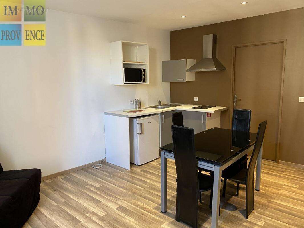 Appartement à PERTUIS