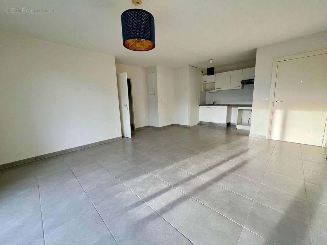 Photo 2 - Appartement à POMPIGNAC