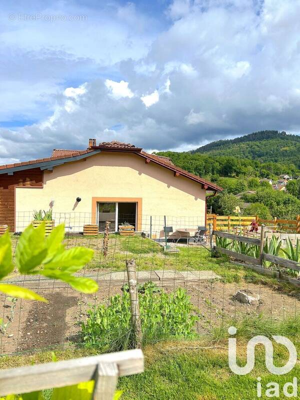 Photo 1 - Maison à LE THILLOT