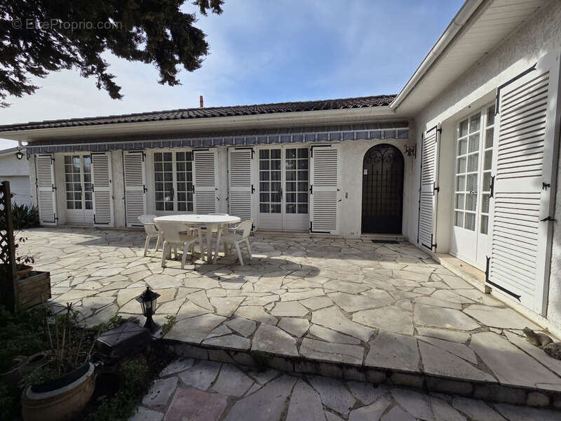 Maison à CENAC