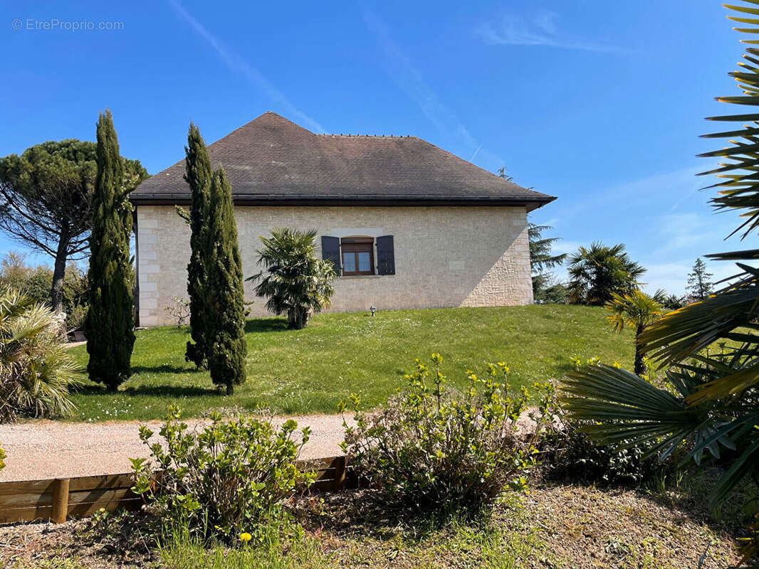 Maison à BUXY