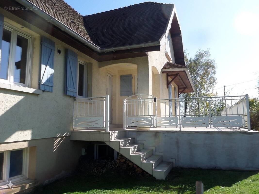 Maison à CHALONVILLARS