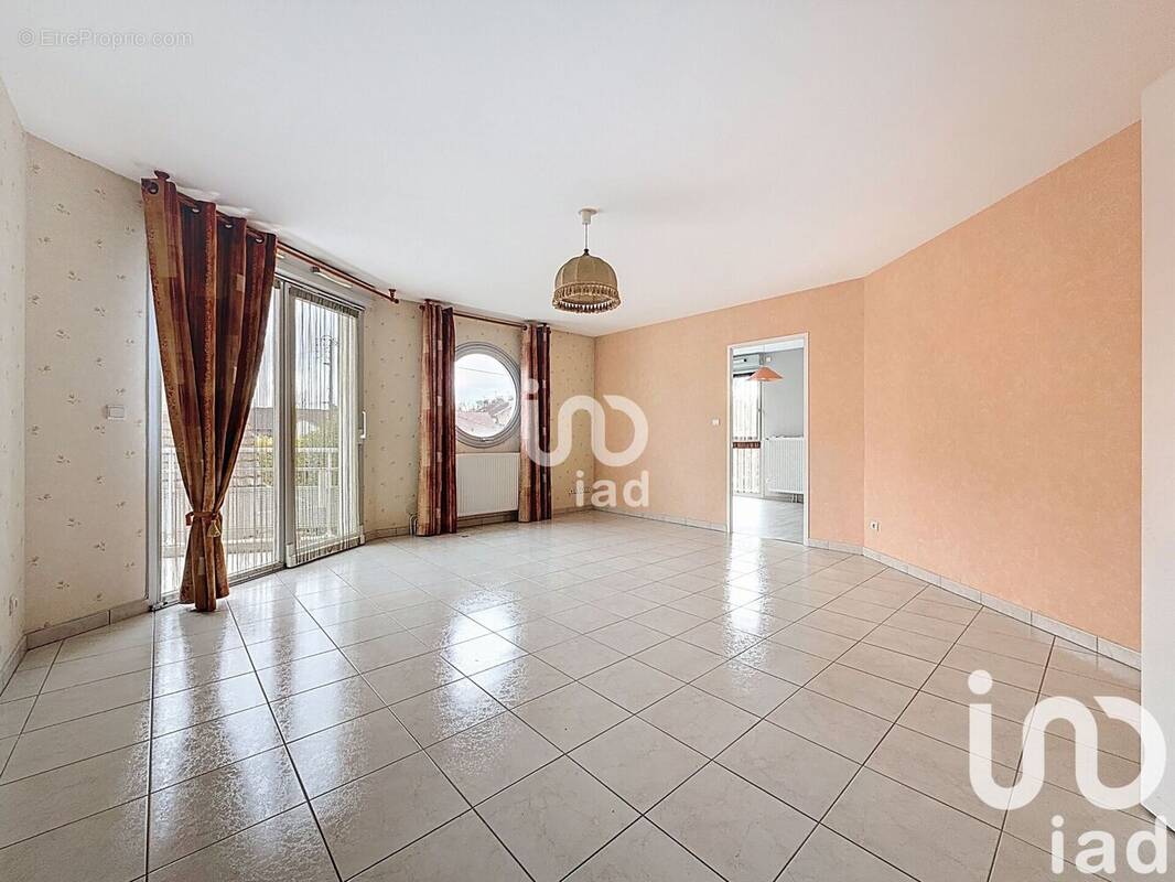 Photo 1 - Appartement à LONGVIC