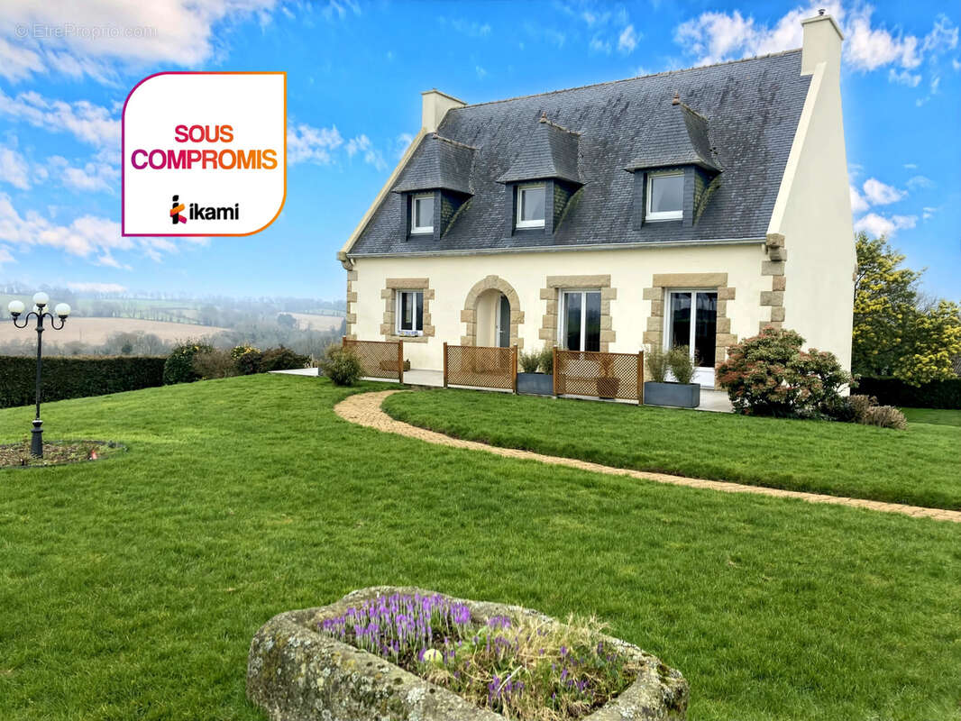 Maison à PLONEVEZ-DU-FAOU