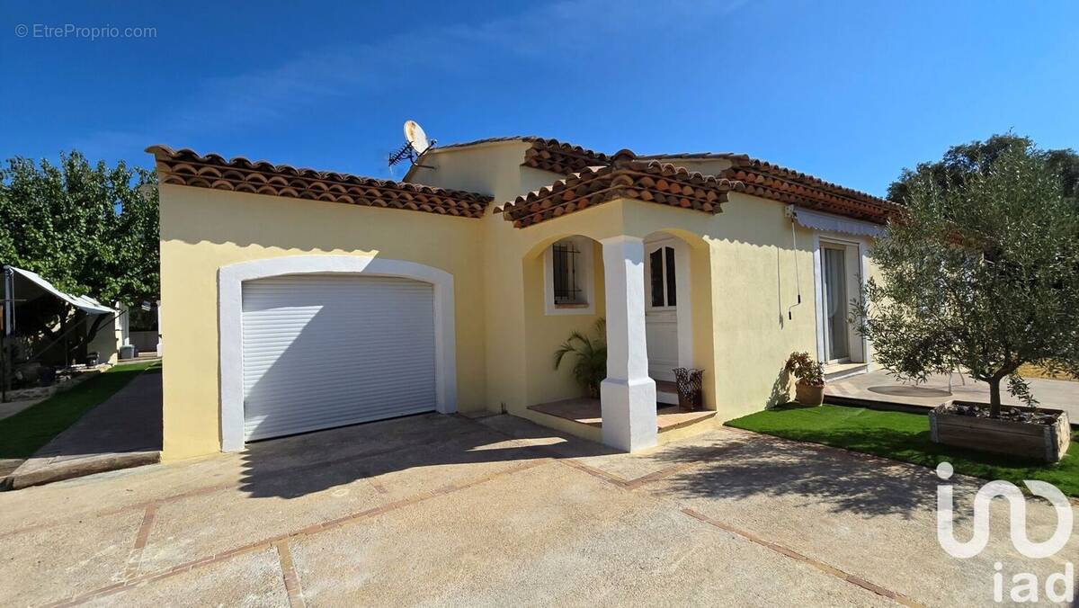 Photo 1 - Maison à GONFARON