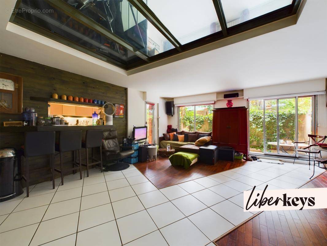 Appartement à PARIS-19E