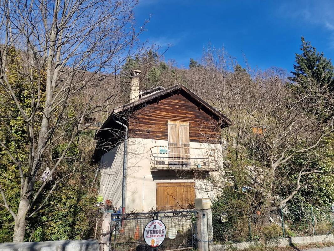 Maison à SAINT-MARTIN-VESUBIE