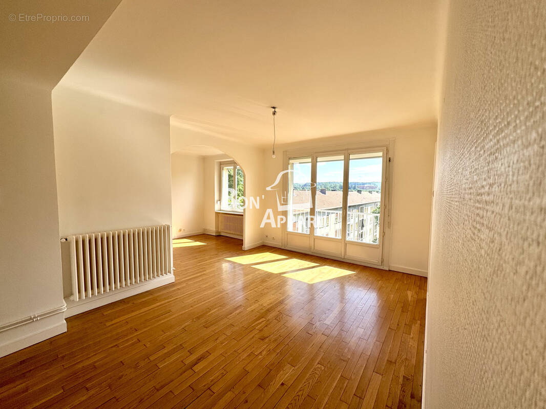Appartement à JOEUF