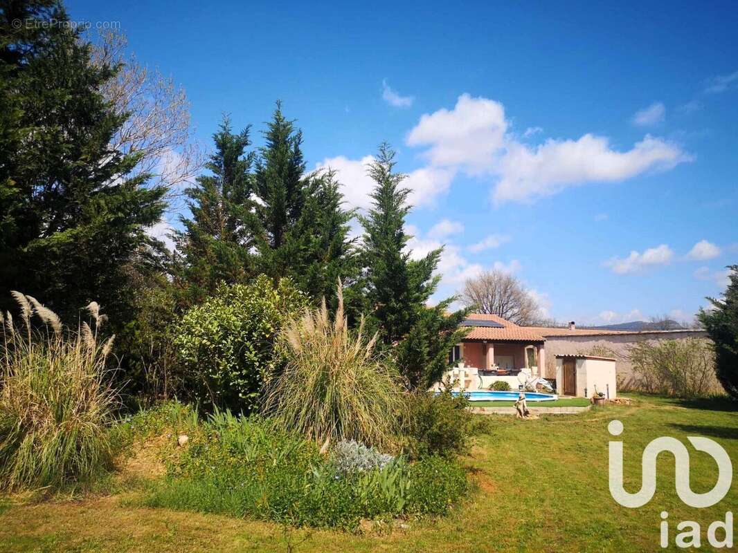 Photo 2 - Maison à FORCALQUEIRET
